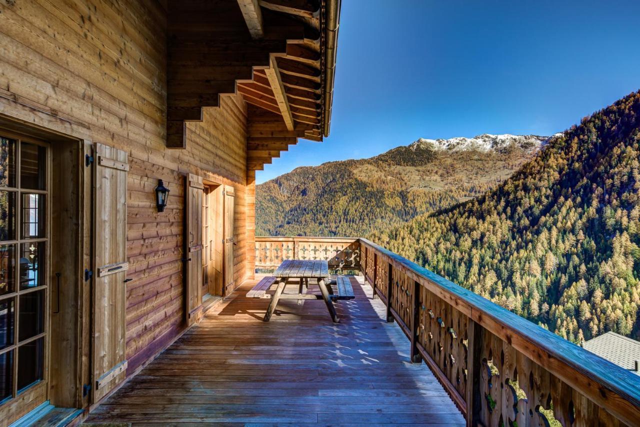 Chalet Le Chapeau La Tzoumaz Exterior photo